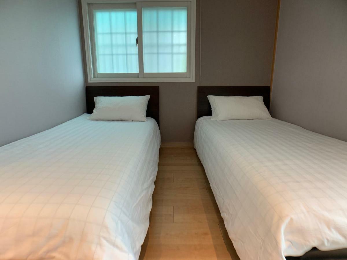 J-Honor Guesthouse Сеул Екстер'єр фото